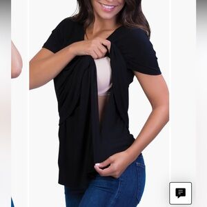 🖤 Perfect Maternity/Nursing Tee in color Black